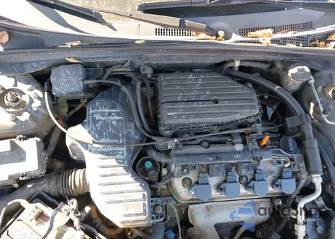 2005 Honda Civic Lx from USA, damaged, VIN 2HGES16635H545695